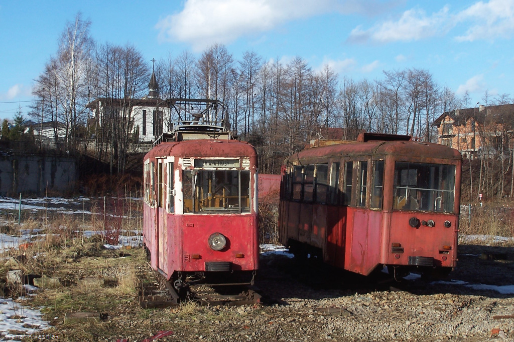 2010 r. - tramwaje na terenie zajezdni MZK 2010 r. - tramwaje na terenie zajezdni MZK