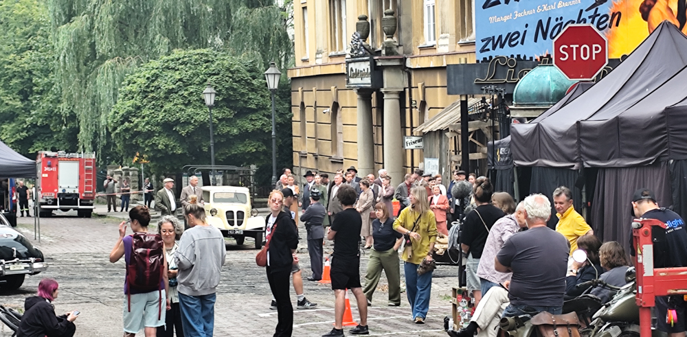 Na planie filmowym jak zwykle dużo się dzieje Plan filmowy