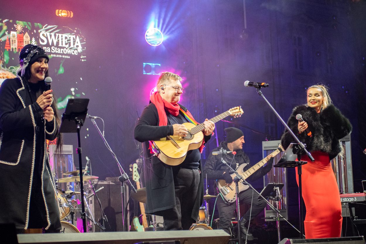 Iwona Loranc, Tomek Lewandowski i Asteya Święta na Starówce