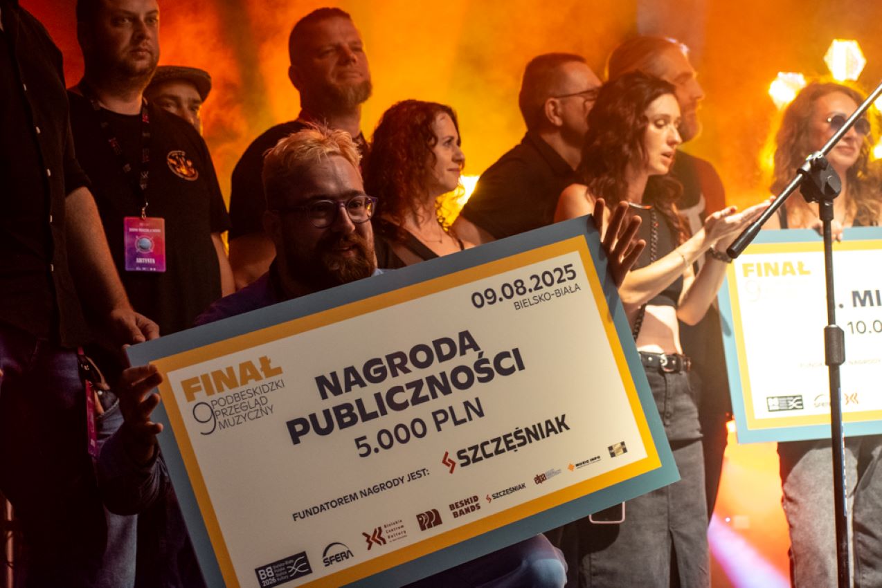 Grupa TERAZ I TU zdobyli nagrodę publiczności Ulubieńcy publiczności grupa TERAZ I TU