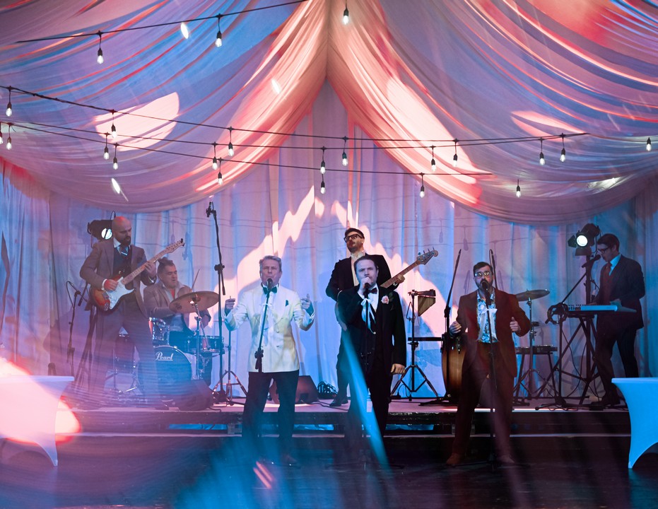 Muzyczny akcent spektaklu / fot. Dorota Koperska TESTOSTERON - spektakl w Teatrze Polskim